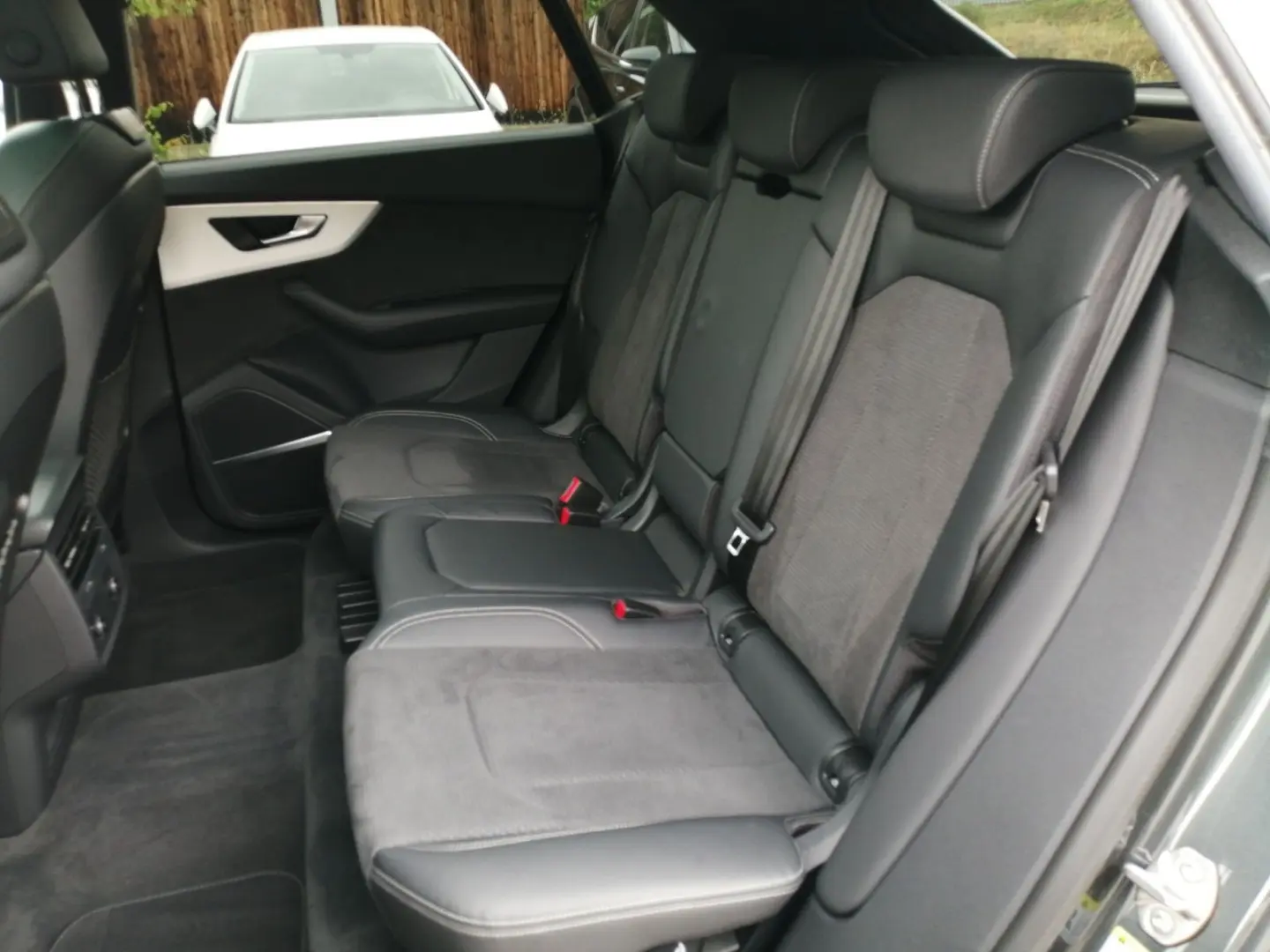 Q8 S-Line Edition 50TDI quattro / Pano, AHK, B&O