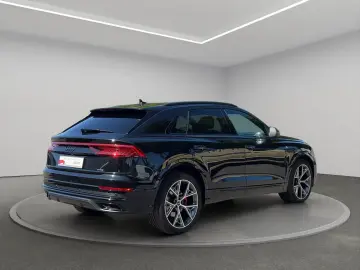 Q8 50 TDI qu S line+AHK+360°+STANDHZG+PANO+HD MA
