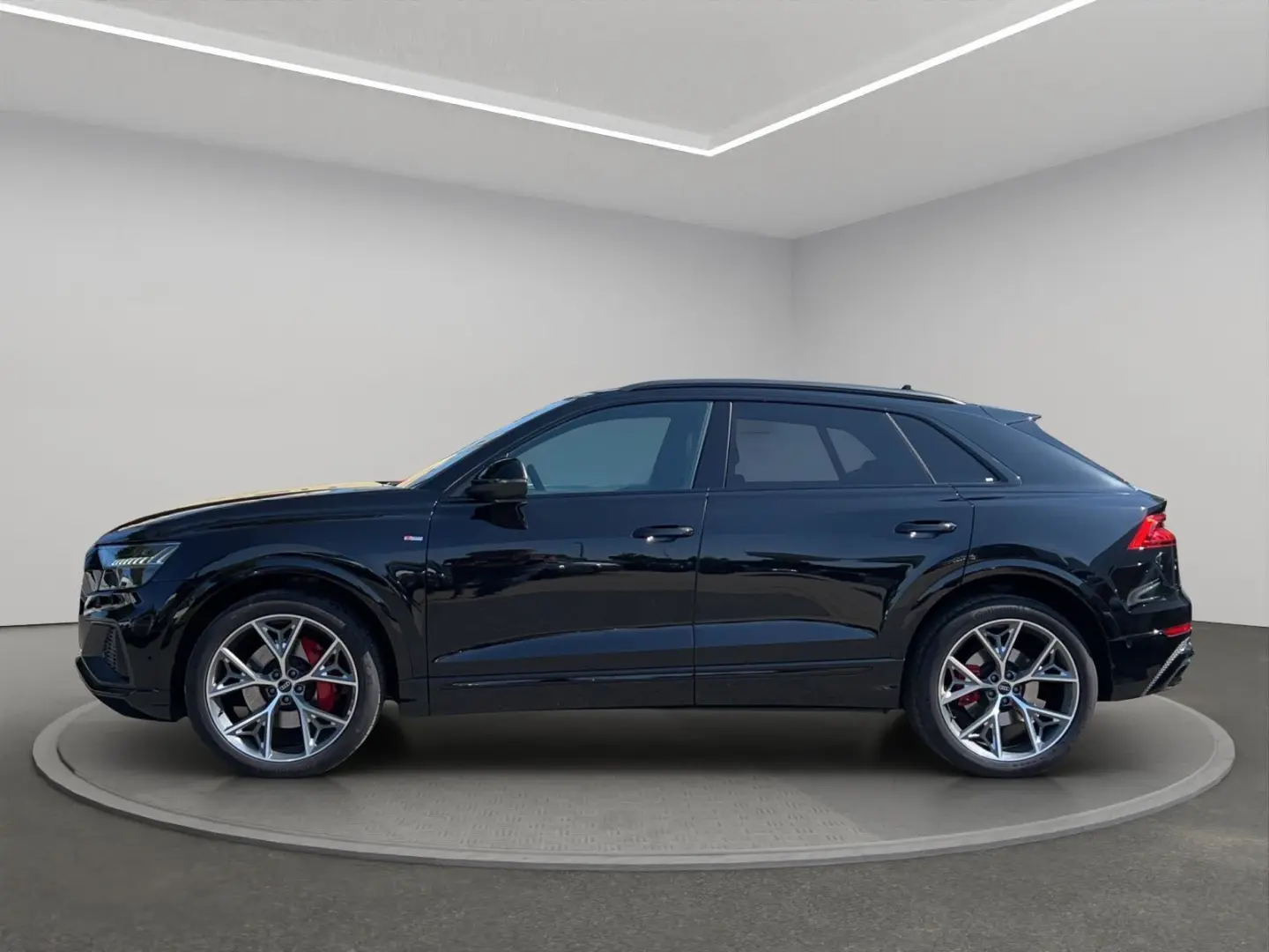 Q8 50 TDI qu S line+AHK+360°+STANDHZG+PANO+HD MA