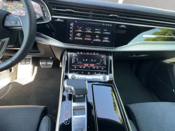 Q8 50 TDI qu S line+AHK+360°+STANDHZG+PANO+HD MA