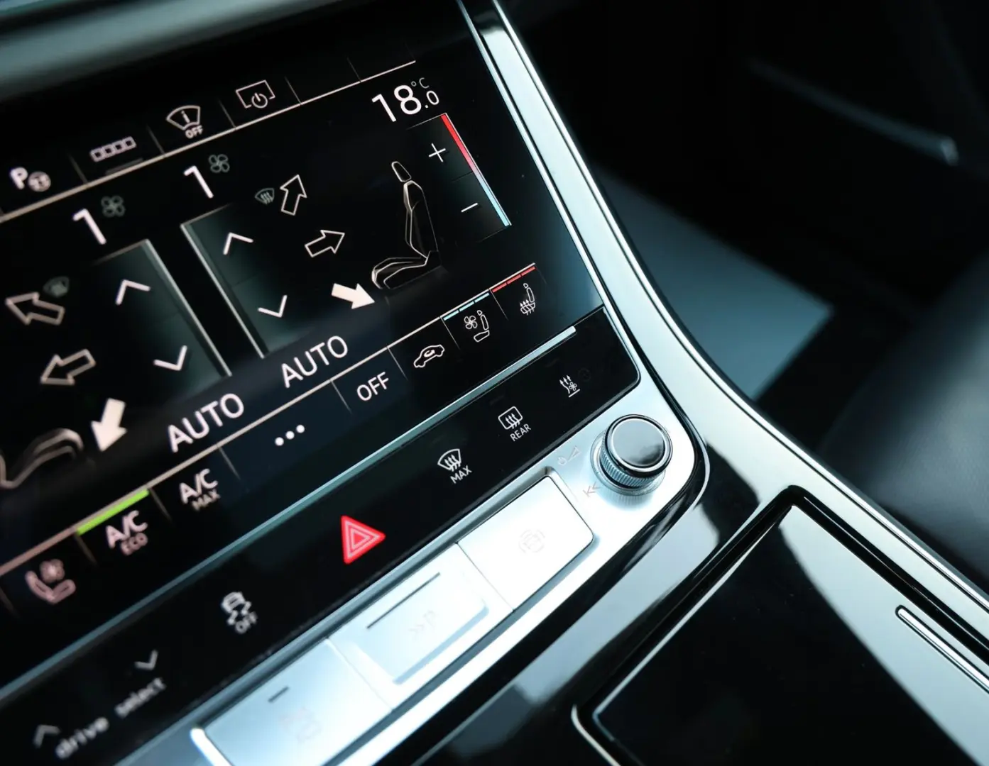 Q8 50 TDI quat. S line S-Sitz SoftClose B&O 23''