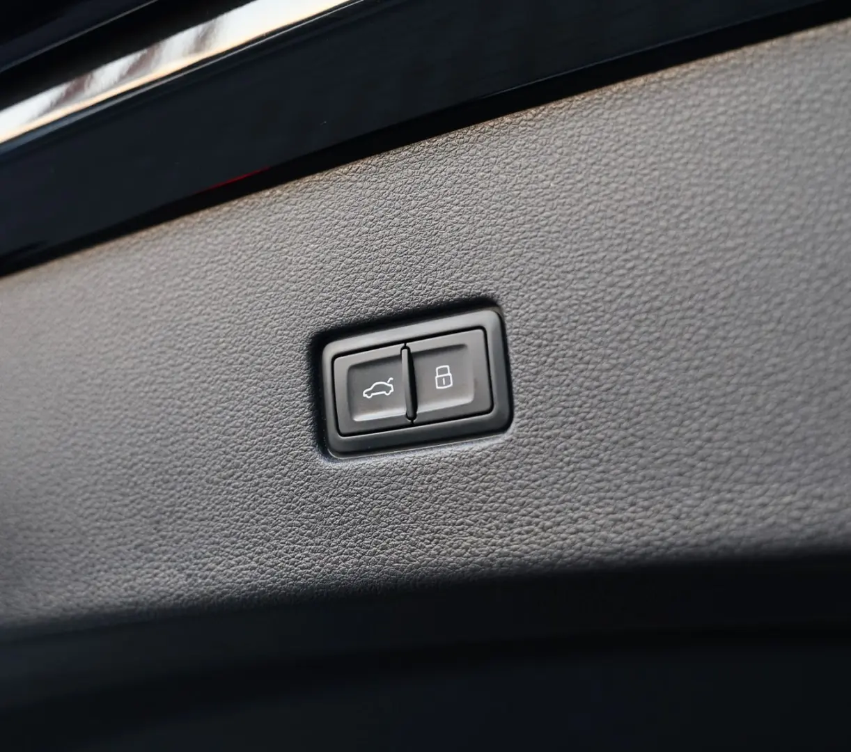 Q8 50 TDI quat. S line S-Sitz SoftClose B&O 23''