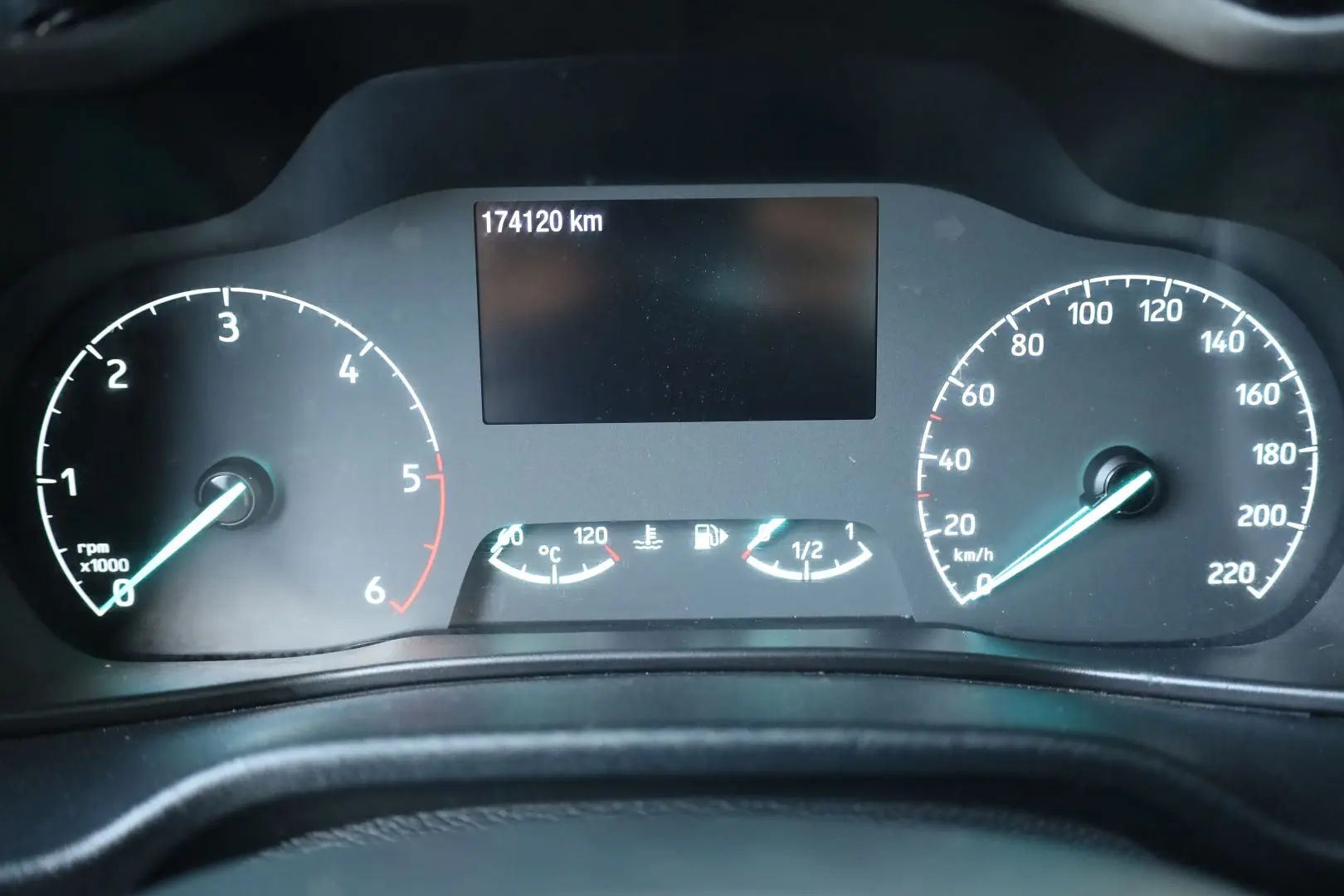 FORD TRANSIT CONNECT MAXI L2H1