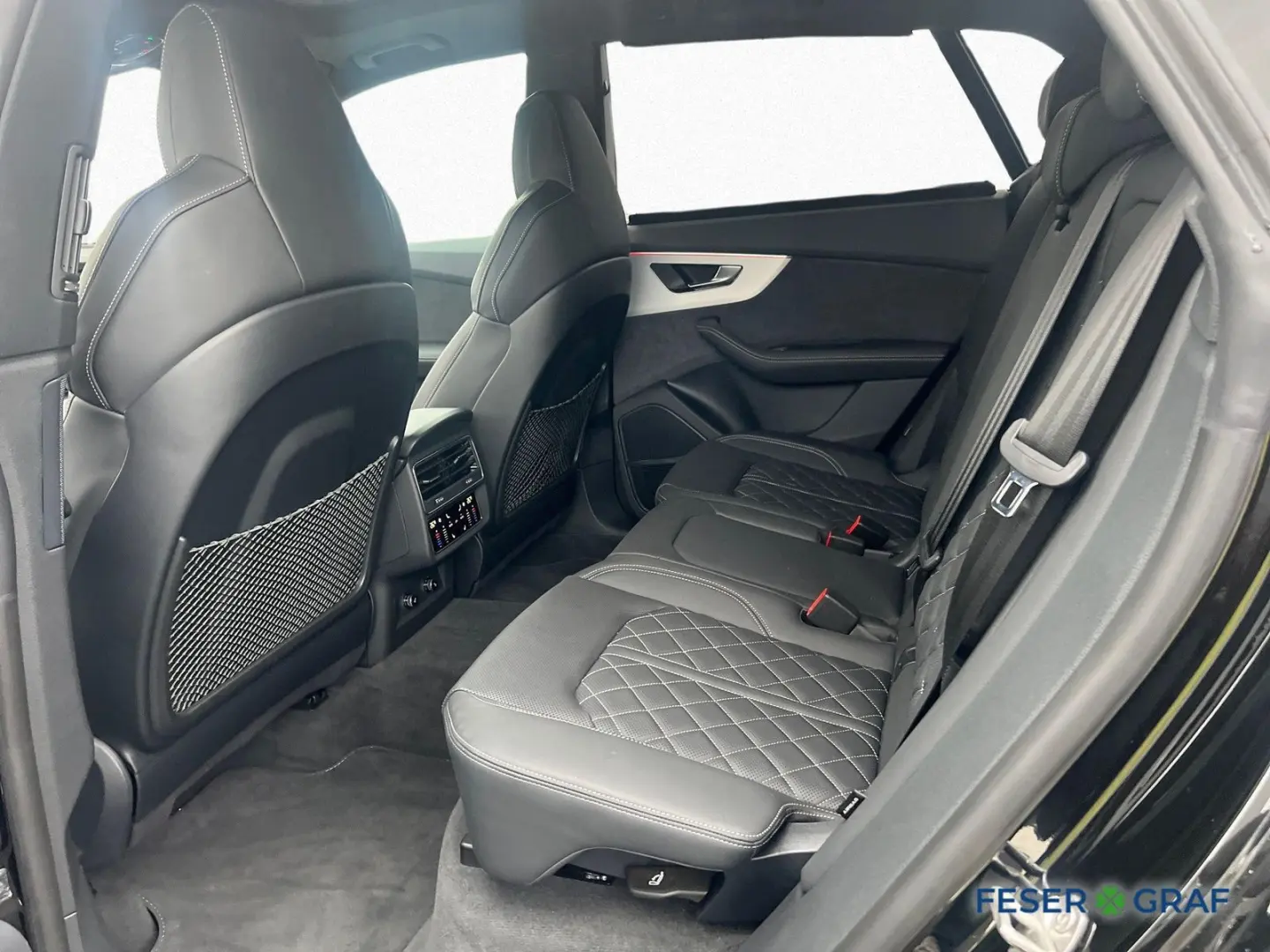 Q8 SUV 50 TDI qu 3x S line-AHK-Pano-Stdhzg-B&O N