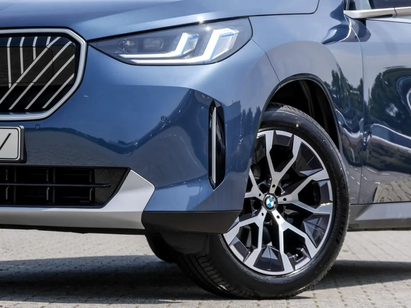 BMW X3 20 xDrive H/K+AHK+ADAPT.LED