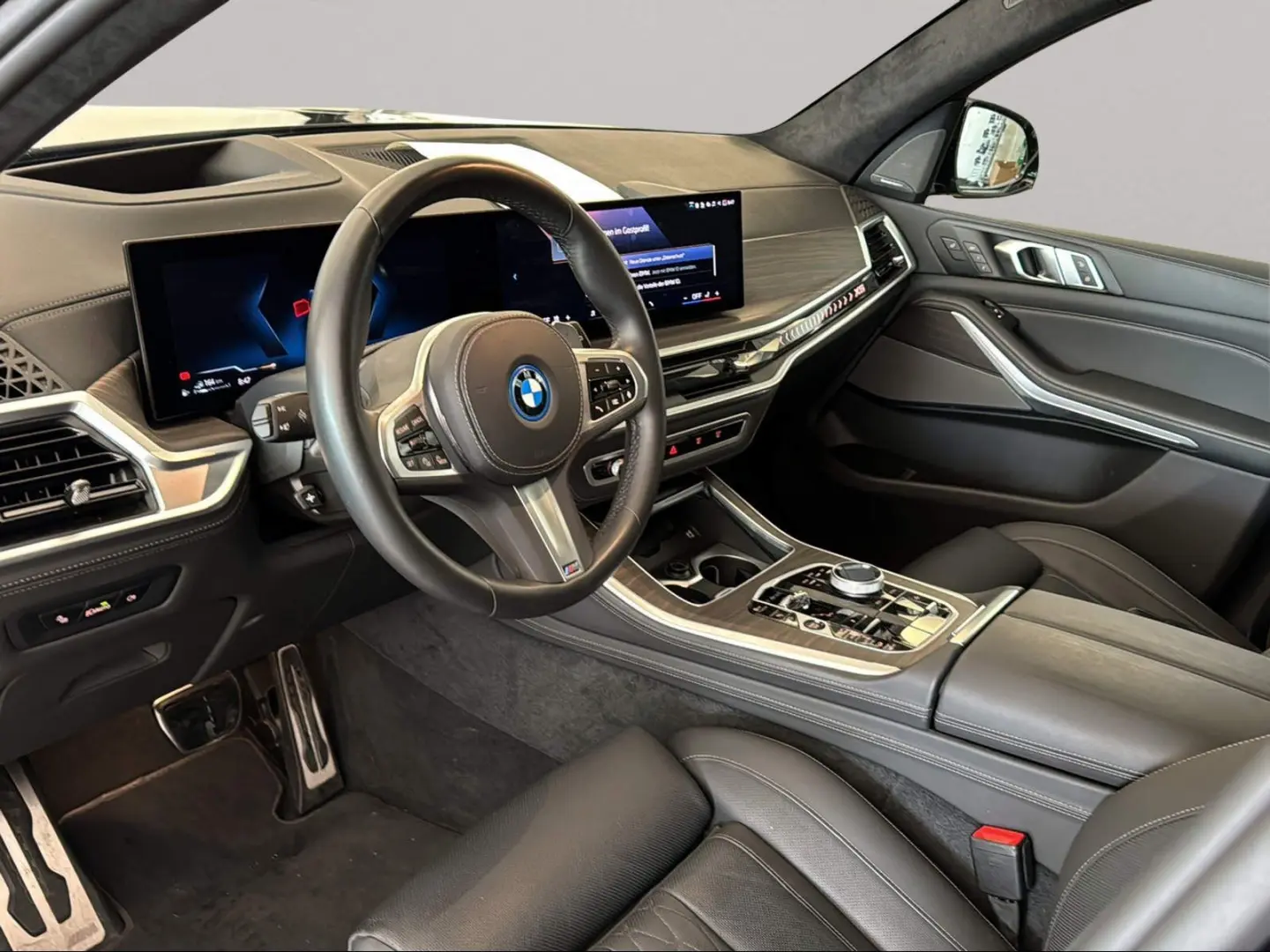 X5 xDrive50e M Sport Massage AHK Harman/K LED