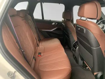 X5 xDrive50e MSportPro|AHK|Pano|Sitzbelüft.|H/K