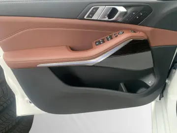 X5 xDrive50e MSportPro|AHK|Pano|Sitzbelüft.|H/K