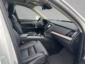 XC90 T8 AWD Ultimate Bright/7/BOWERS/VENTILATION/360/21