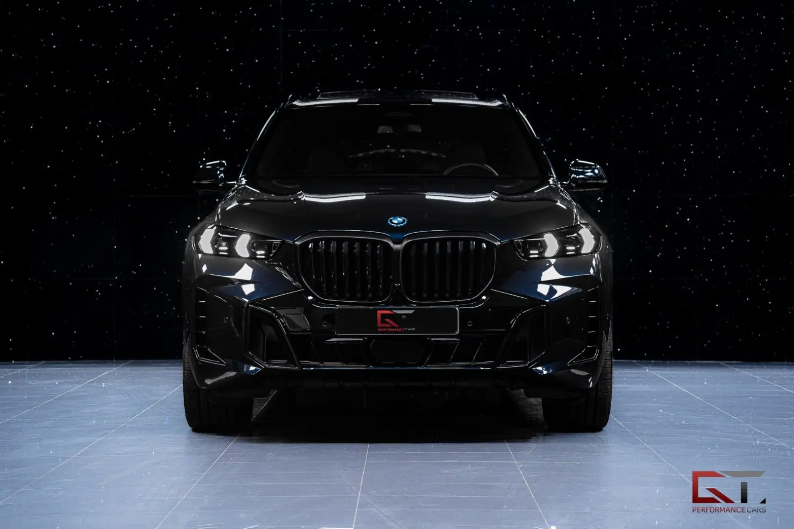 X5 xDrive50e M-Sport VAT Travel Pano 22