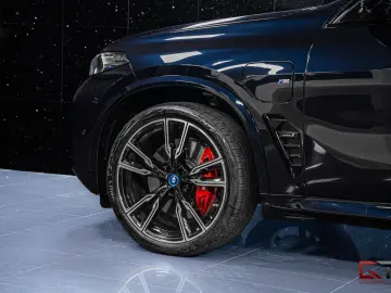 X5 xDrive50e M-Sport VAT Travel Pano 22
