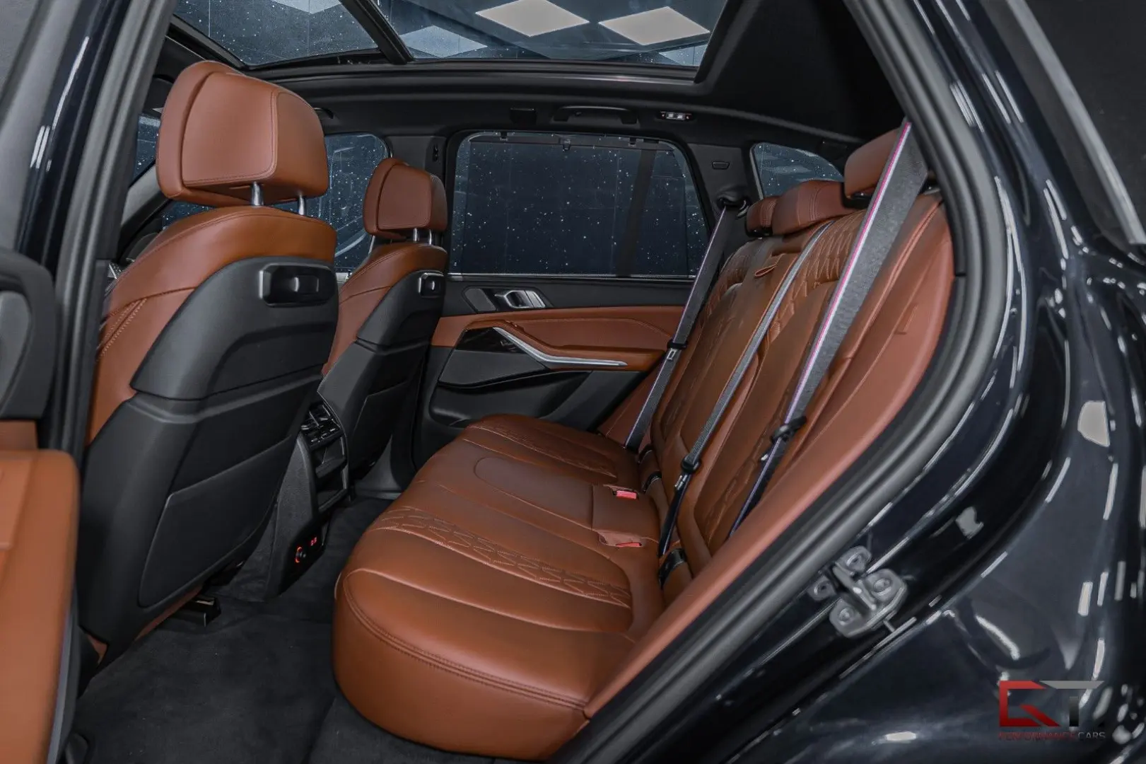 X5 xDrive50e M-Sport VAT Travel Pano 22
