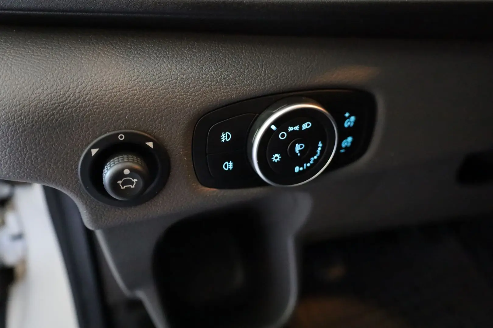FORD TRANSIT L3H2