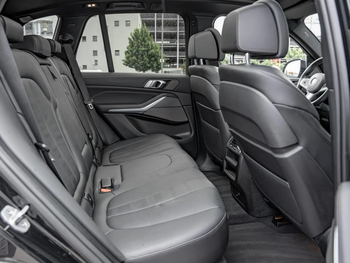 X5 xDr 45e M-Sport 22Z SITZLÜFT PANO LASER IntAK