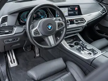 X5 xDr 45e M-Sport 22Z SITZLÜFT PANO LASER IntAK