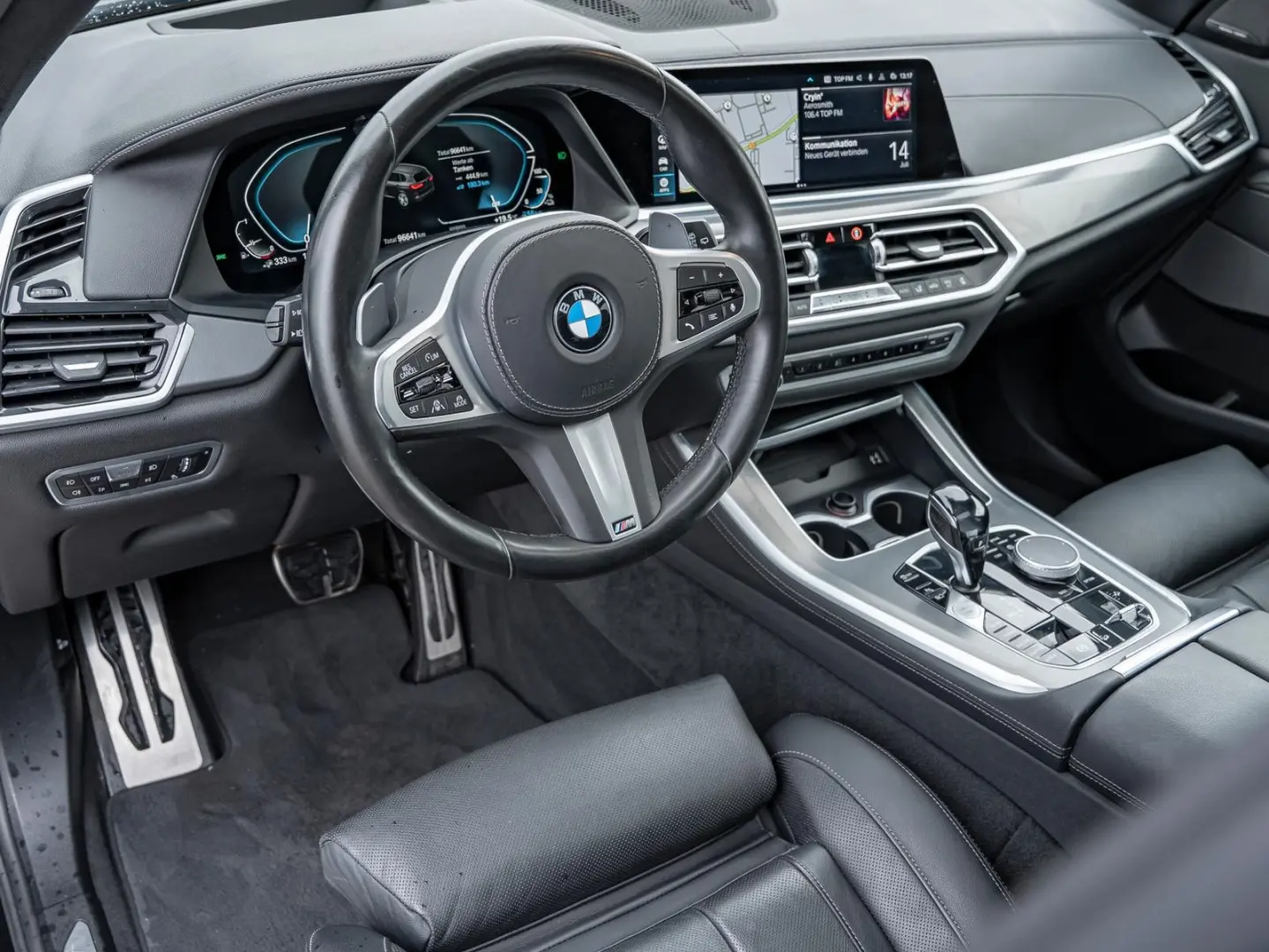 X5 xDr 45e M-Sport 22Z SITZLÜFT PANO LASER IntAK
