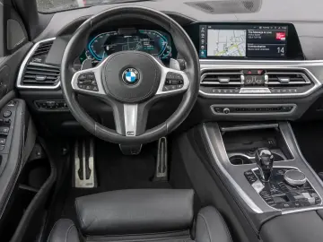 X5 xDr 45e M-Sport 22Z SITZLÜFT PANO LASER IntAK