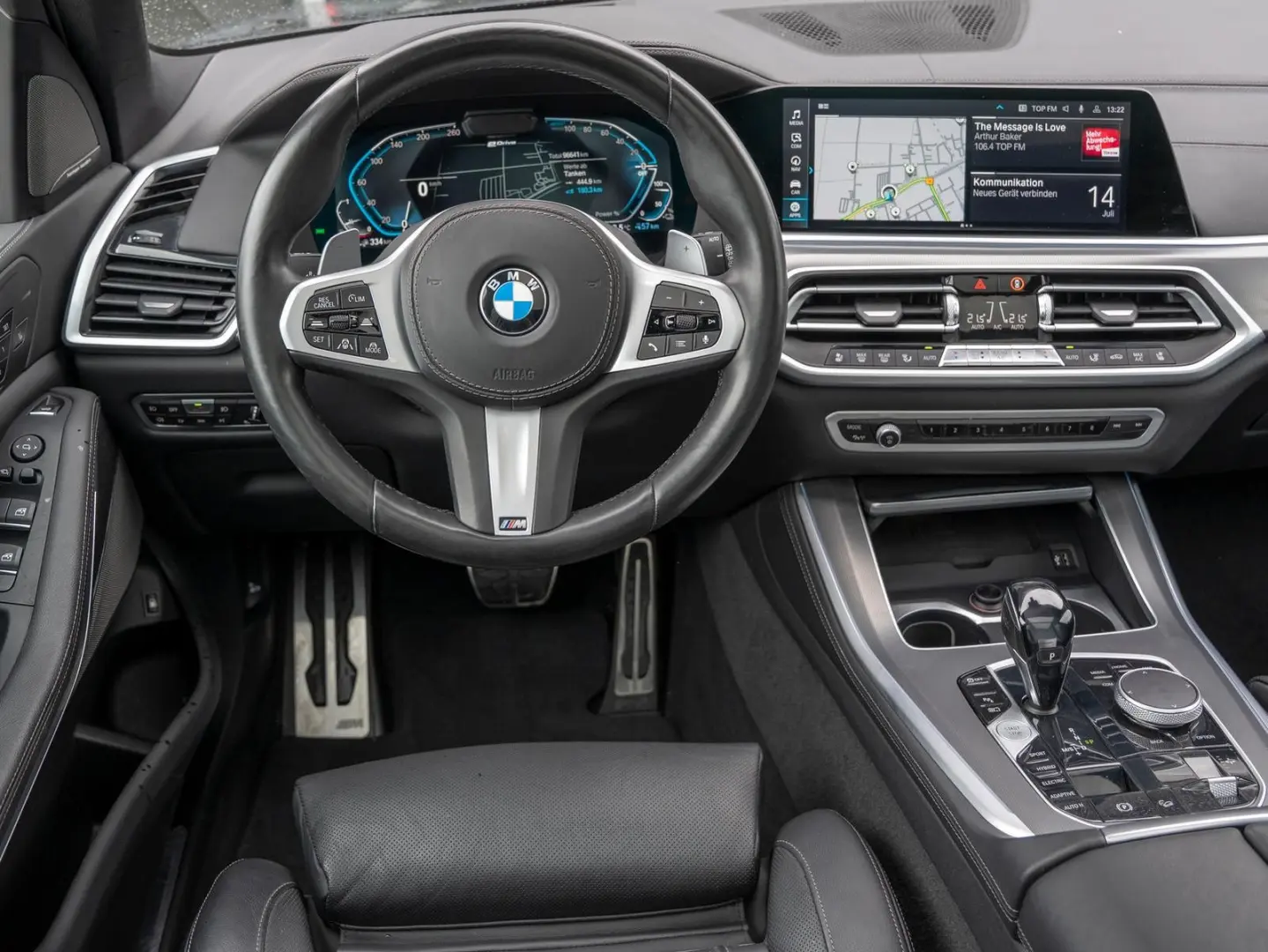 X5 xDr 45e M-Sport 22Z SITZLÜFT PANO LASER IntAK