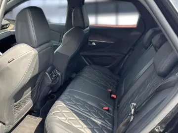 3008 Hybrid4 300 GT Bluetooth Navi LED Vollleder