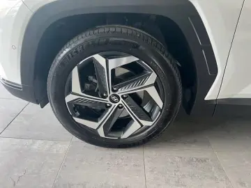 Tucson 1.6 PHEV 4WD AT Prime ECS.Assist-P.AHK.LM