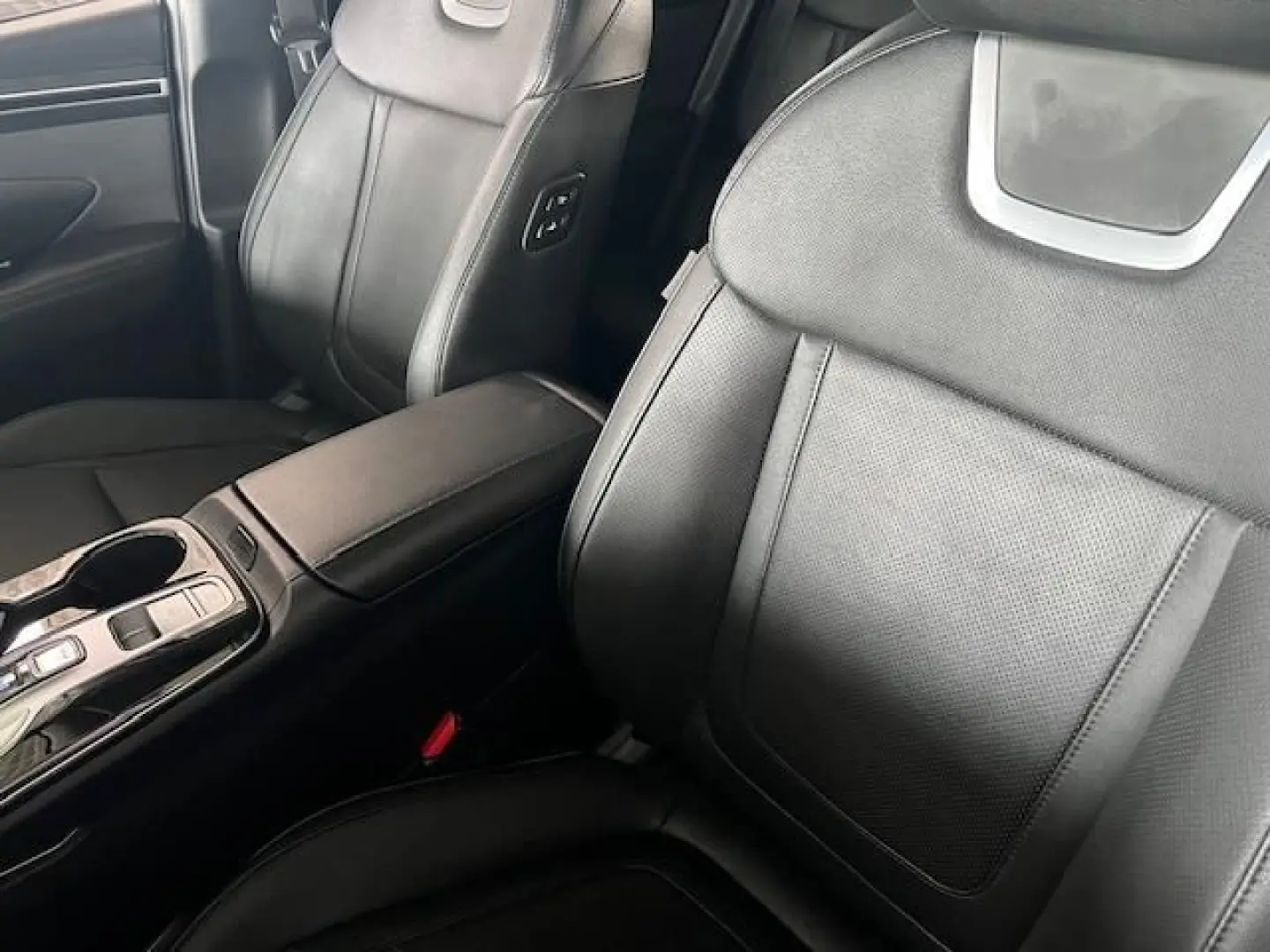 Tucson 1.6 PHEV 4WD AT Prime ECS.Assist-P.AHK.LM