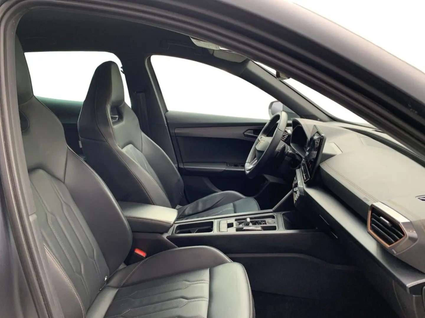 Formentor 2.0 TSI DSG 4Drive VZ DCC MATT*VIRTUAL