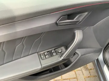 Formentor 2.0 TSI DSG 4Drive VZ DCC MATT*VIRTUAL