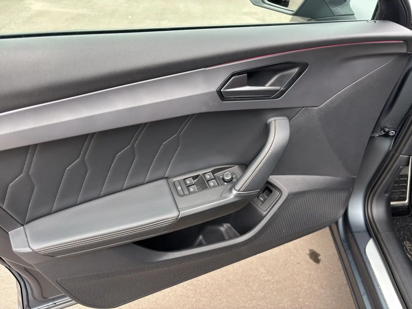 Formentor VZ 2.0 TSI 4 Drive PANO AHK LED