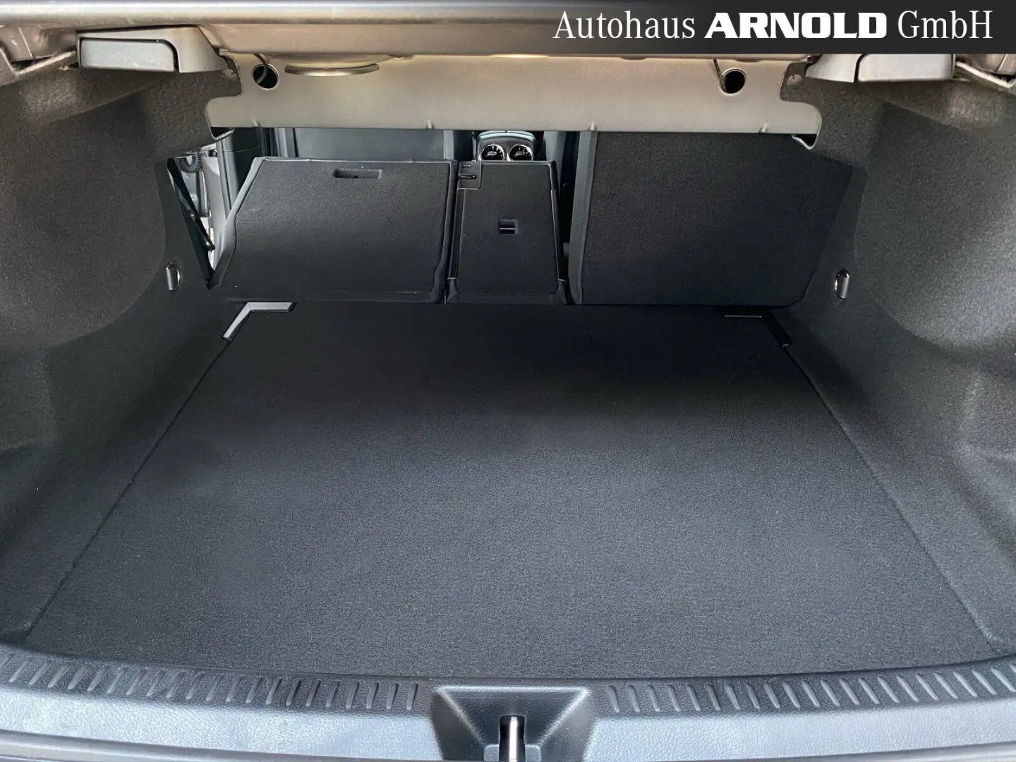 A 220 4M Limousine AMG L Pano HUD Distr 360 AHK