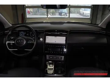 Tucson Prime PHEV 1.6 T-GDI 4WD SOH 98,7% Navi L