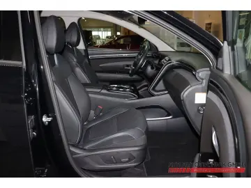 Tucson Prime PHEV 1.6 T-GDI 4WD SOH 98,7% Navi L