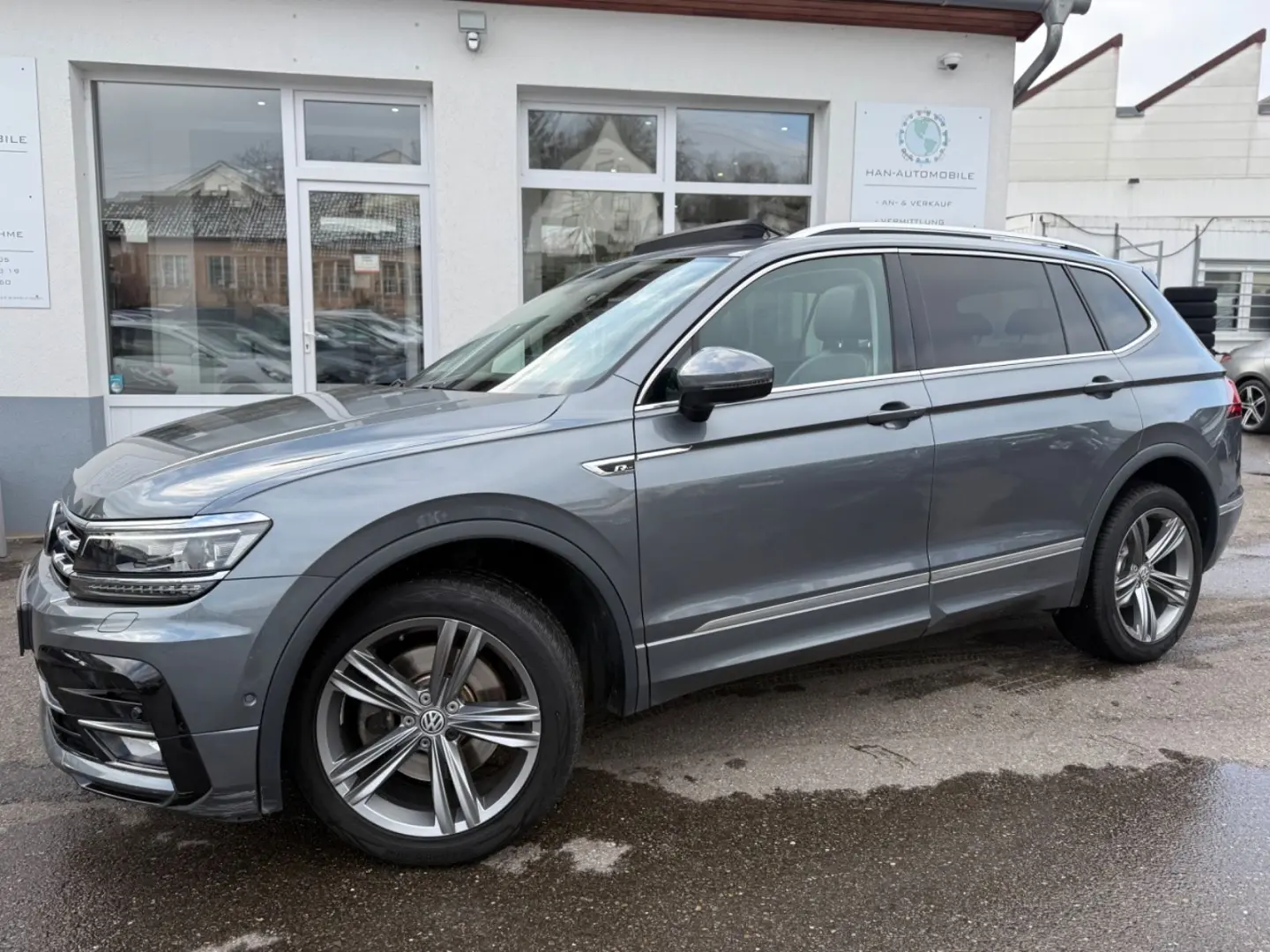 Tiguan Allspace Highline 4Motion*R-Line+Pano+AHK