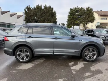 Tiguan Allspace Highline 4Motion*R-Line+Pano+AHK