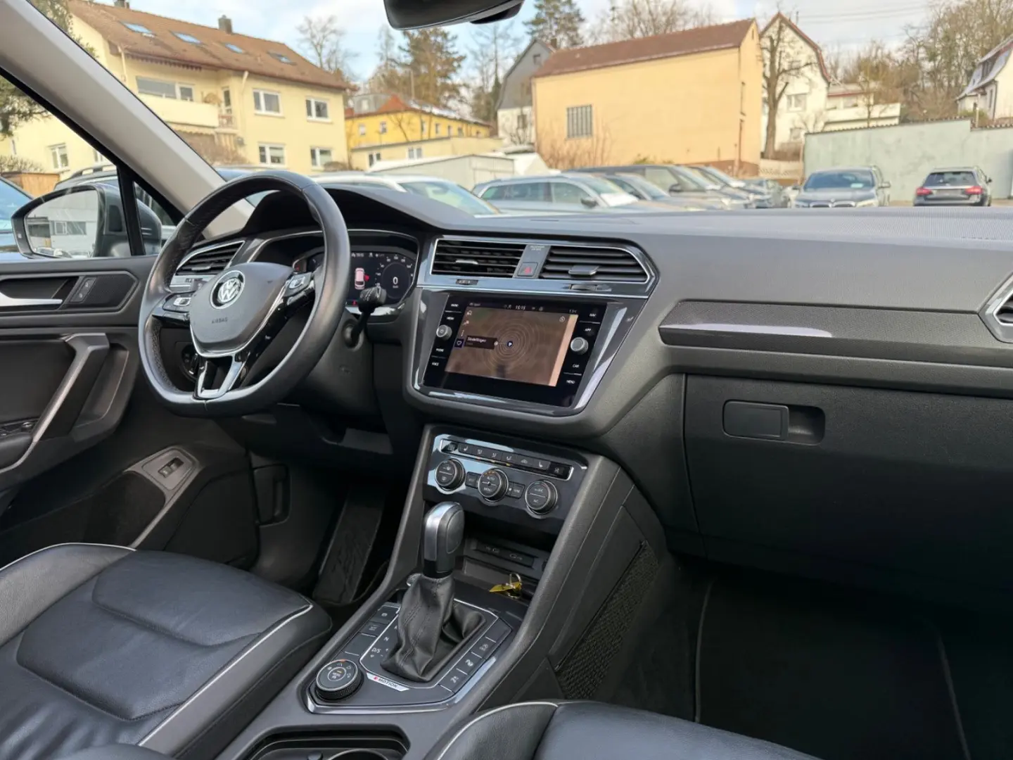 Tiguan Allspace Highline 4Motion*R-Line+Pano+AHK