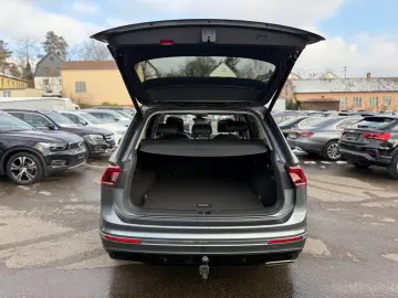 Tiguan Allspace Highline 4Motion*R-Line+Pano+AHK