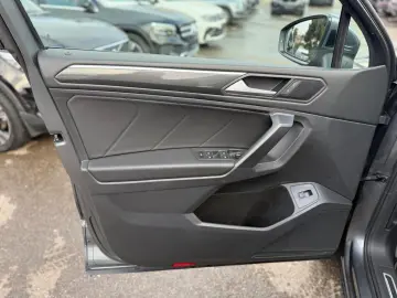 Tiguan Allspace Highline 4Motion*R-Line+Pano+AHK
