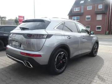 E-Tense Perfomance 4x4 DS7 4X4 300PS Hybrid