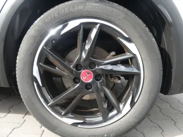 E-Tense Perfomance 4x4 DS7 4X4 300PS Hybrid