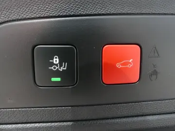 E-Tense Perfomance 4x4 DS7 4X4 300PS Hybrid