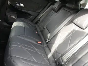 E-Tense Perfomance 4x4 DS7 4X4 300PS Hybrid