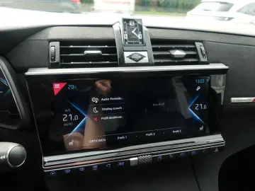 E-Tense Perfomance 4x4 DS7 4X4 300PS Hybrid