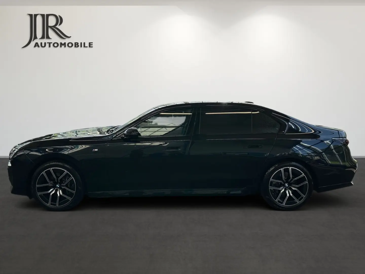 740 d xDrive M Sport  Fond Entertainment,TV