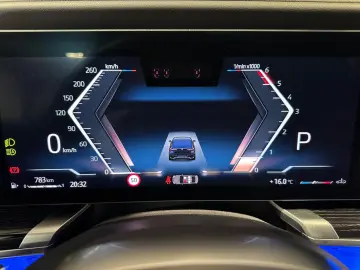 740 d xDrive M Sport  Fond Entertainment,TV