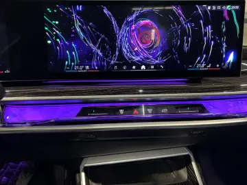 740 d xDrive M Sport  Fond Entertainment,TV