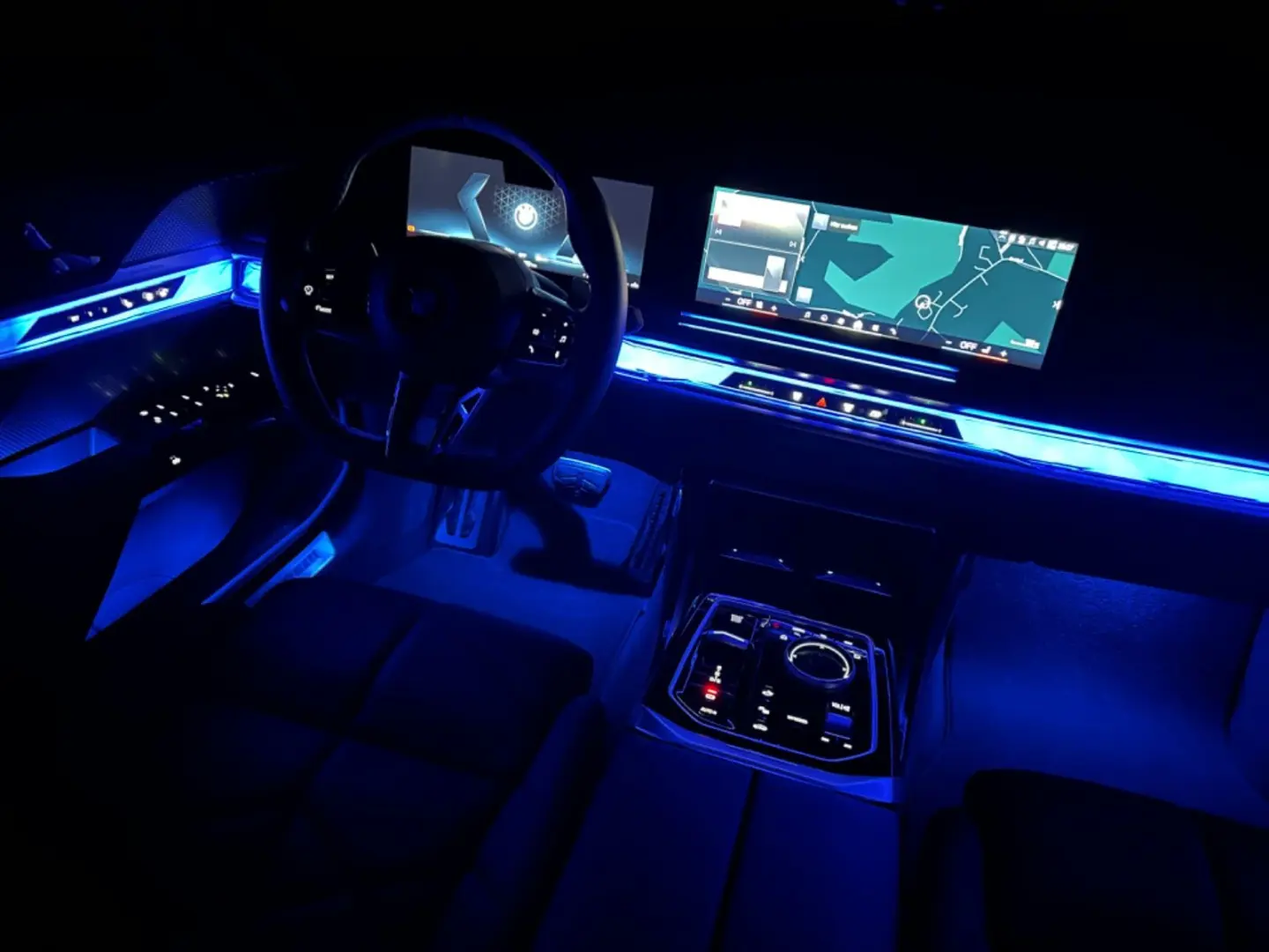 740 d xDrive M Sport  Fond Entertainment,TV