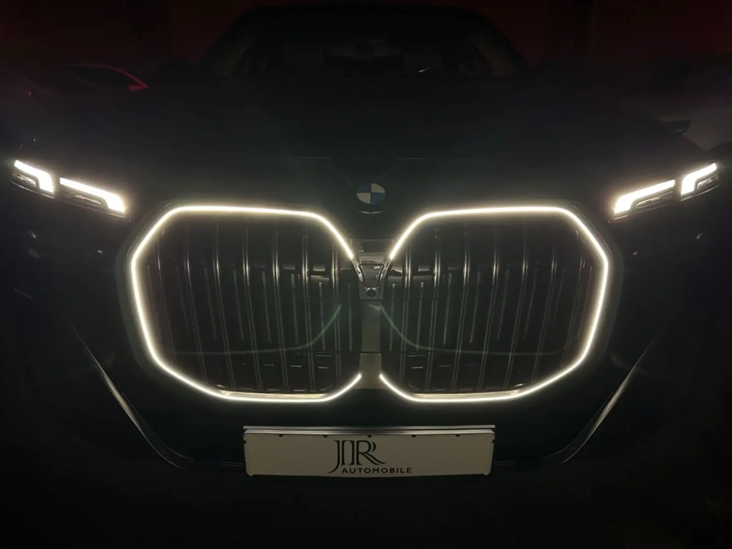 740 d xDrive M Sport  Fond Entertainment,TV