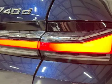 740 d xDrive M Sport  Fond Entertainment,TV