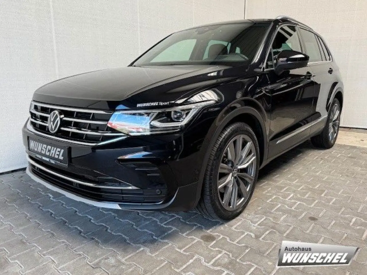 Tiguan 2.0 TDI DSG 4M. Eleg. AHK ACC Navi LEDer