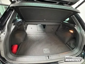Tiguan 2.0 TDI DSG 4M. Eleg. AHK ACC Navi LEDer
