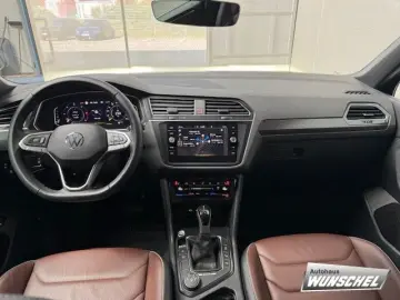 Tiguan 2.0 TDI DSG 4M. Eleg. AHK ACC Navi LEDer